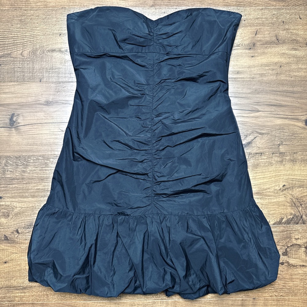 BCBGMAXAZRIA 12 Black Strapless Dress Bubble Hem Party Cocktail LBD Sweetheart